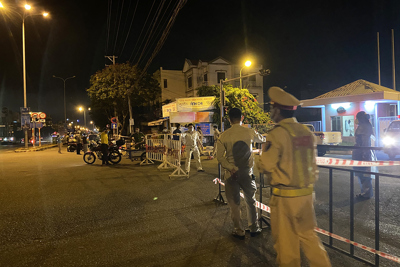 Hàng chục ca dương tính với SARS-CoV-2, Đà Nẵng khẩn cấp phong tỏa KCN An Đồn trong đêm