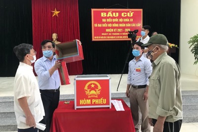 Cử tri huyện Thanh Oai hân hoan đi bầu cử