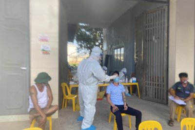 Bắc Giang: Dự kiến di chuyển toàn bộ 4.000 công nhân và người dân tại thôn Núi Hiểu để khử khuẩn làm sạch môi trường