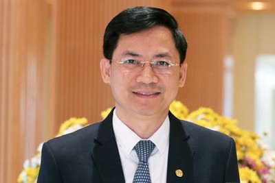 [Infographic] Chân dung Phó Chủ tịch UBND TP Hà Nội Hà Minh Hải