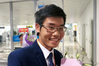Nam sinh giành "cú đúp" HCV Hóa học quốc tế vào thẳng ĐH Y Hà Nội