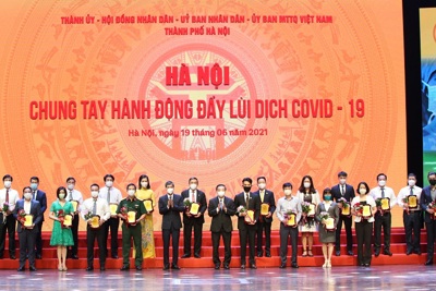Hội Doanh nghiệp trẻ Hà Nội ủng hộ Chương trình ''Hà Nội chung tay hành động đẩy lùi dịch Covid-19''