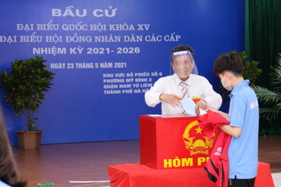 Các vận động viên thể thao Hà Nội hào hứng tham gia bầu cử trong ngày hội non sông