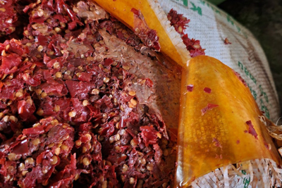 Phát hiện 15 tấn tương ớt bẩn chuẩn bị tung ra thị trường ở Đà Nẵng