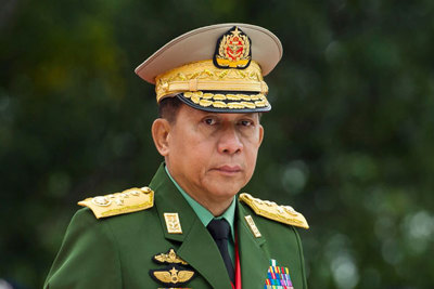 Lãnh đạo quân đội Myanmar cam kết bảo vệ nền dân chủ