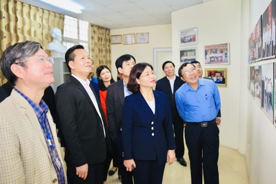 Phó Bí thư Thường trực Thành ủy Nguyễn Thị Tuyến: Sớm xây dựng huyện Đan Phượng thành quận