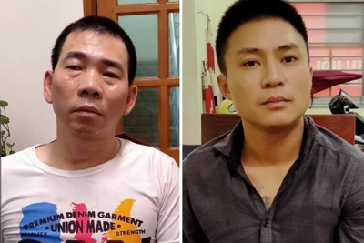 Hà Nội: Cảnh sát quật ngã 2 tên trộm manh động trên phố