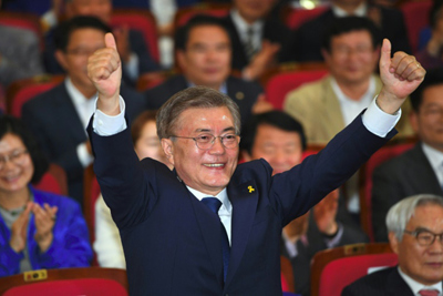 Ông Moon Jae-in bắt đầu nhiệm kỳ Tổng thống Hàn Quốc