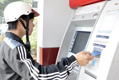 Những trường hợp mất tiền khó ngờ liên quan đến thẻ ATM