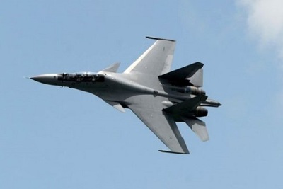 Máy bay Trung Quốc chặn đầu chiến đấu cơ Mỹ trên Biển Hoa Đông