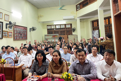 Bà Phùng Thị Hồng Hà được 100% cử tri nơi cư trú tín nhiệm giới thiệu ứng cử đại biểu HĐND TP