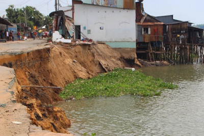 Sạt lở bờ sông Vàm Nao gây thiệt hại trên 88 tỷ đồng