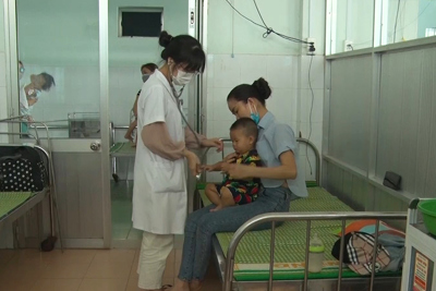 Nguy cơ bùng phát bệnh tay chân miệng ở Quảng Nam