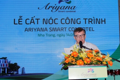 100 căn hộ Ariyana Nha Trang được đặt mua tại lễ cất nóc