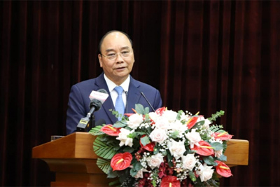 Chủ tịch nước Nguyễn Xuân Phúc: Luôn phải đặt người dân ở vị trí trung tâm