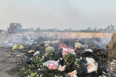 Hà Nội: Tái diễn tình trạng đốt rác bừa bãi