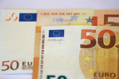 Euro lên cao nhất, USD đồng loạt giảm giá