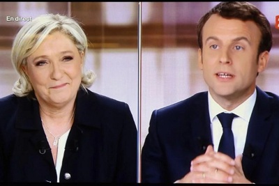Ứng viên Tổng thống Pháp tung đòn quyết định trong cuộc tranh luận trên truyền hình