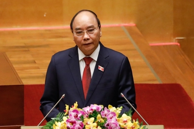 Chủ tịch nước Nguyễn Xuân Phúc: "Khó khăn không phải là thứ sinh ra để làm chùn bước chân của chúng ta"