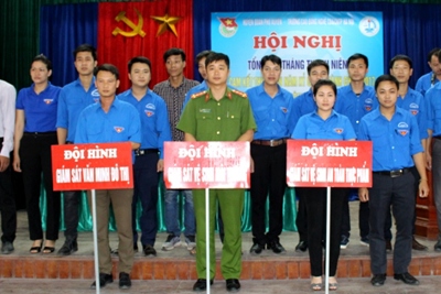 Huyện đoàn Phú Xuyên cam kết thi đua thực hiện "Năm kỷ cương hành chính"