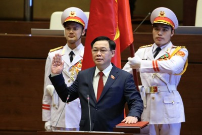 Bí thư Thành ủy Hà Nội Vương Đình Huệ được bầu làm Chủ tịch Quốc hội