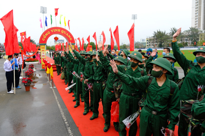 Những hình ảnh ấn tượng trong ngày giao nhận quân năm 2021 tại Hà Nội