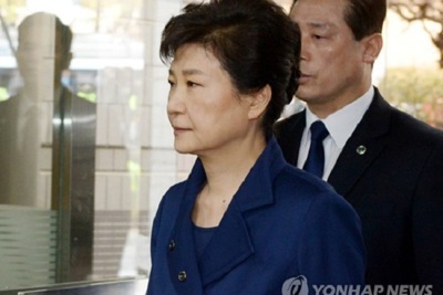 2000 cảnh sát bảo vệ phiên điều trần lệnh bắt giữ cựu Tổng thống Hàn