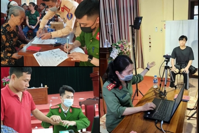 Công an TP Hà Nội hoàn thành hồ sơ cấp hơn 1 triệu căn cước mới cho người dân