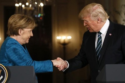 Cuộc gặp đầu tiên giữa ông Trump và bà Merkel