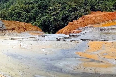 Bộ Công Thương kiểm tra sự cố vỡ đập bùn thải tại Nghệ An