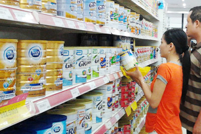 Nhà nước không “buông” quản lý giá sữa