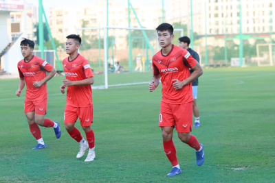 Sao trẻ của tân vương V-League 2020 chỉ ra điểm yếu của U22 Việt Nam
