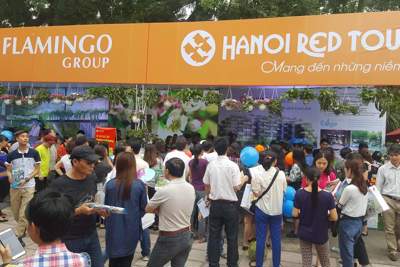 3000 khách hàng đăng kí tour với HanoiRedtours tại VITM Hà Nội 2017