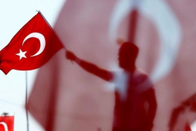 Thổ Nhĩ Kỳ đóng cửa 370 tổ chức nghi "dính" đến khủng bố