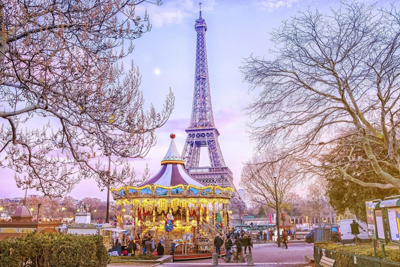 Paris Giáng sinh 2020 -  mùa “giới nghiêm” thiếu sáng