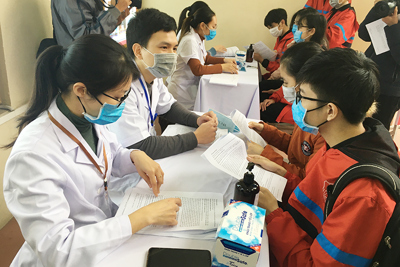 Vaccine “made in Việt Nam” Covivac ngừa Covid-19 :  Đã có hơn 400 người đăng ký tiêm thử nghiệm