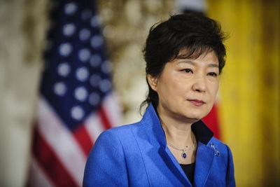 Đảng cầm quyền xem xét "trừng phạt" Tổng thống Hàn Quốc