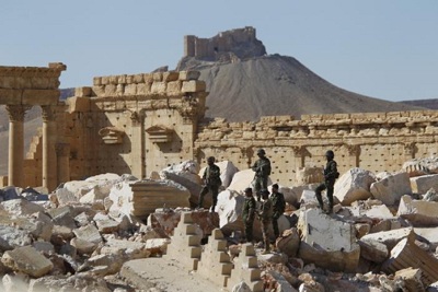 Nga không kích 40 lượt/ngày, hỗ trợ Syria đẩy lui IS ở Palmyra