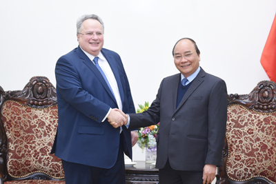Thủ tướng Nguyễn Xuân Phúc tiếp Bộ trưởng Ngoại giao Hy Lạp