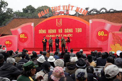 Ngày thơ Việt Nam lần thứ 15: Ngao ngán trước những hạt sạn
