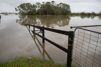 Australia oằn mình chống đỡ trận mưa lũ lịch sử “trăm năm có một”