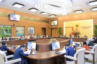 Thường vụ Quốc hội đồng tình đề xuất tăng số đại biểu chuyên trách cho HĐND TP Hà Nội