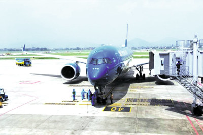 Vụ nam tiếp viên hàng không nhiễm Covid-19: Liệu Vietnam Airlines có bị xử phạt?