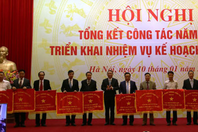 Sở Giao thông vận tải Hà Nội nhận cờ thi đua xuất sắc toàn ngành
