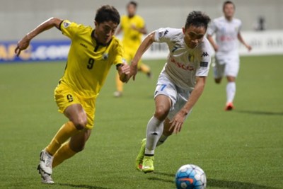 Hà Nội FC độc chiếm ngôi đầu sau chiến thắng trên đất Singapore
