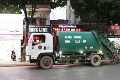 Bất cập trong vận chuyển rác thải tại Sóc Sơn