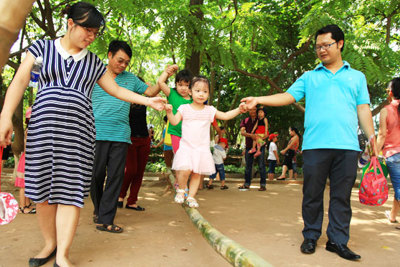 Ngày Quốc tế hạnh phúc 20/3: Hạnh phúc của người Việt đang suy giảm?