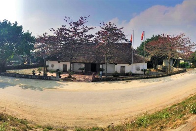 Mục sở thị Di tích quốc gia đặc biệt đình Hoành Sơn ở Nghệ An