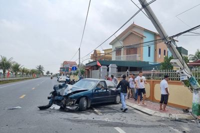 Tai nạn giao thông mới nhất ngày 15/2: Tai nạn thảm khốc tại Gia Lai, 4 người chết, 1 người nguy kịch
