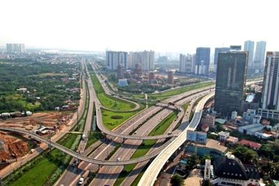 Hạ tầng giao thông TP Hồ Chí Minh thiếu vốn, nhiều dự án bị chậm tiến độ